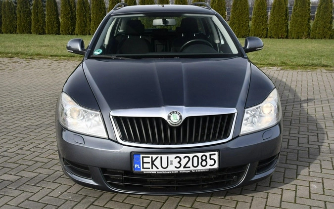 Skoda Octavia cena 24900 przebieg: 230000, rok produkcji 2009 z Koło małe 466